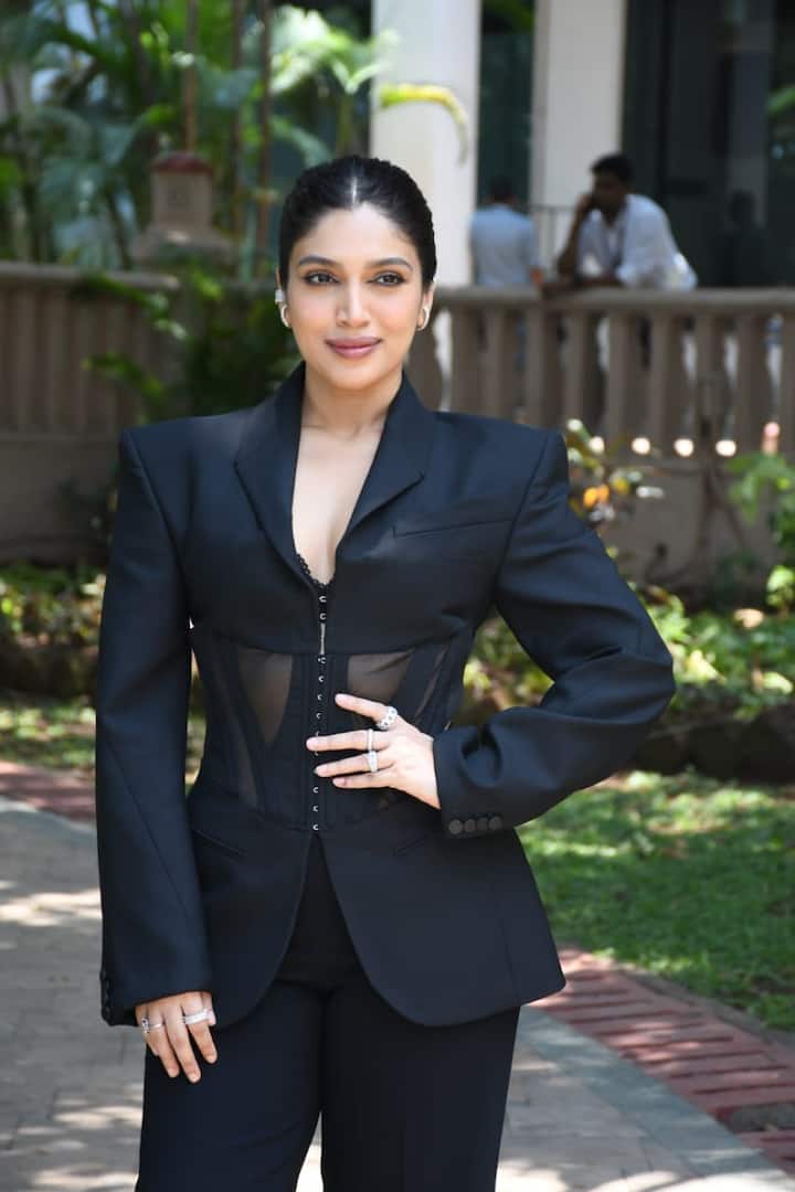 Bhumi Pednekar slays in a bold and daring black corset pantsuit by HM X  Mugler, exuding power and sophistication : Bollywood News - Bollywood  Hungama