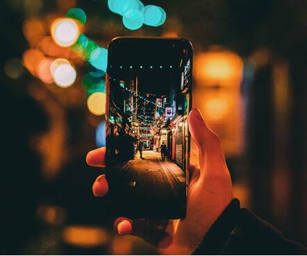 ਚੰਗੀ ਫੋਟੋ ਖਿੱਚਣ ਲਈ ਇਨ੍ਹਾਂ ਗੱਲਾਂ ਦਾ ਰੱਖੋ ਧਿਆਨ : ਅਸੀਂ ਤੁਹਾਨੂੰ ਕੁਝ ਆਸਾਨ ਟਿਪਸ ਦੱਸ ਰਹੇ ਹਾਂ ਜੋ ਤੁਸੀਂ ਆਸਾਨੀ ਨਾਲ ਯਾਦ ਰੱਖ ਸਕਦੇ ਹੋ। ਅਸੀਂ ਤੁਹਾਨੂੰ ਇੱਥੇ ਭਾਰੀ ਸ਼ਬਦ ਨਹੀਂ ਦੱਸਾਂਗੇ ਜਿਵੇਂ ਕਿ ਕੰਪੋਜਿਸ਼ਨ, ਟੈਕਸਚਰ ਆਦਿ ਕਿਉਂਕਿ ਜ਼ਿਆਦਾਤਰ ਲੋਕ ਇਹ ਸਭ ਭੁੱਲ ਜਾਂਦੇ ਹਨ।