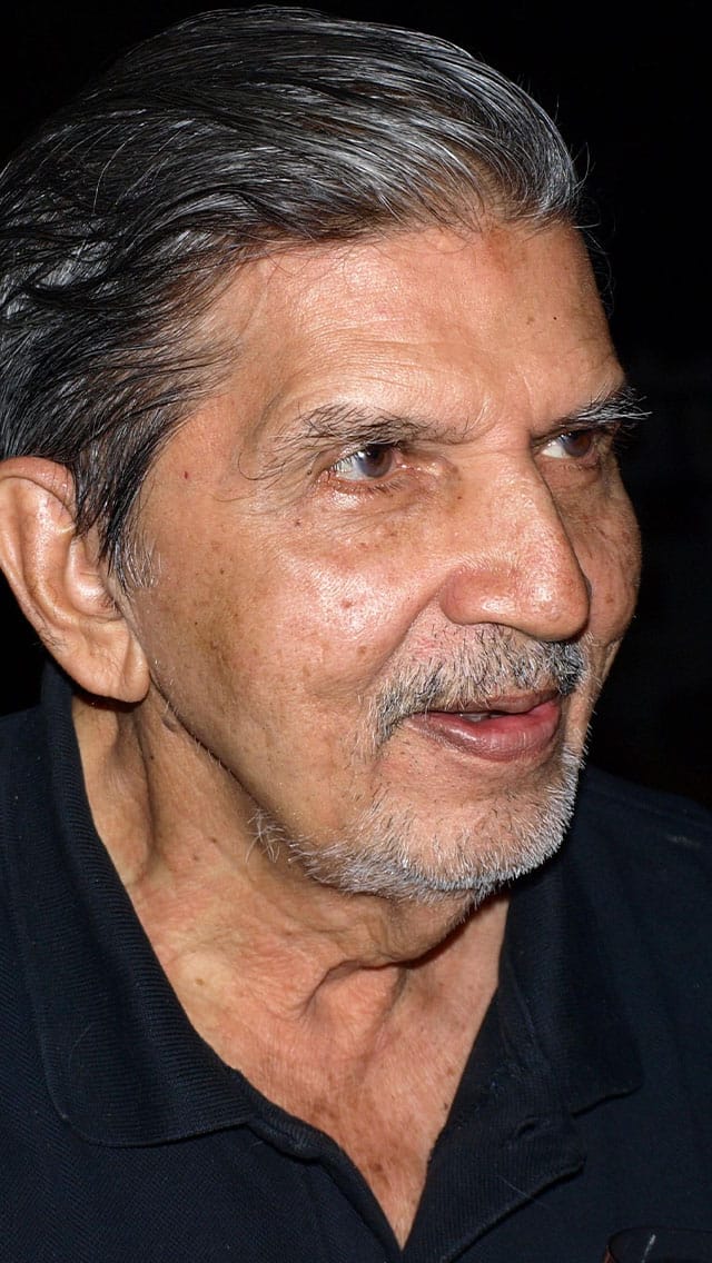 मारिओ मिरांडा (mario miranda ) : गोवा म्हटलं की, डोळ्यांसमोर येते ते नारळाच्या झाडाखाली गिटार घेऊन आनंदाने गाणे गात असलेल्या गोवन व्यक्तीचे कार्टून स्वरूपातील चित्र. हे चित्र रेखाटले होते व्यंगचित्रकार मारिओ मिरांडा यांनी. त्यांनी आपल्या व्यंगचित्रातून गोवन जीवनशैली रेखाटली.