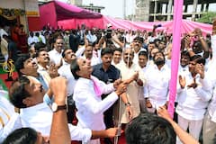 In Pics: ఢిల్లీలో బీఆర్ఎస్ భవన్ ప్రారంభం, ప్రత్యేక పూజల్లో పాల్గొన్న సీఎం కేసీఆర్