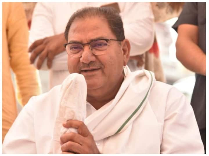 Abhay Singh Chautala's big attack, 'JJP will end in 2024 elections, only 4 men will survive' Haryana Politics: अभय सिंह चौटाला का बड़ा हमला, '2024 के चुनाव में खत्म हो जाएगी JJP, सिर्फ बचेंगे 4 आदमी'