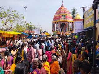 எட்டுக்குடி ஸ்ரீ சுப்பிரமணிய சுவாமி கோயில் தேரோட்டம் - தேரை இழுத்து துவக்கி வைத்த ஆட்சியர்