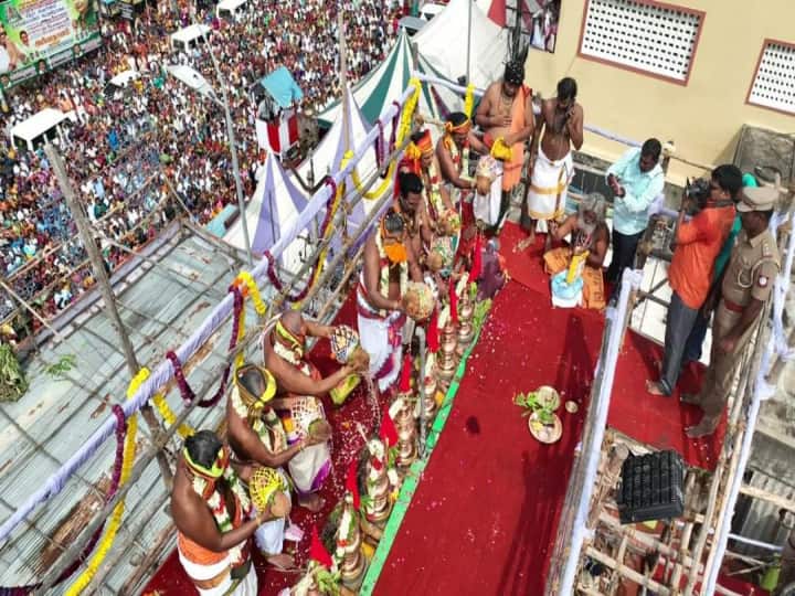 kanchipuram Shri Chitragupta Swamy Temple Kumbhabhishekham held today TNN kanchipuram: சித்ரகுப்தர் கோயில் கும்பாபிஷேக விழா - குவிந்த ஆயிரக்கணக்கான பக்தர்கள்