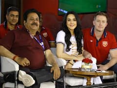 Preity zinta: ఐపీఎల్‌కు 'అందాలు' అద్దుతున్న ప్రీతి!