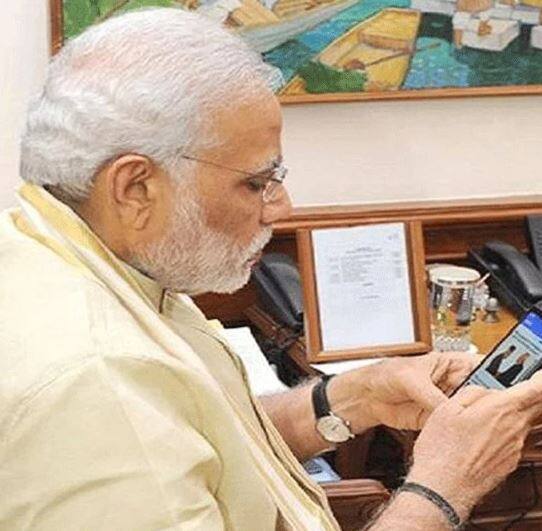 PM ਮੋਦੀ ਕਿਹੜਾ ਫ਼ੋਨ ਰੱਖਦੇ ਹਨ