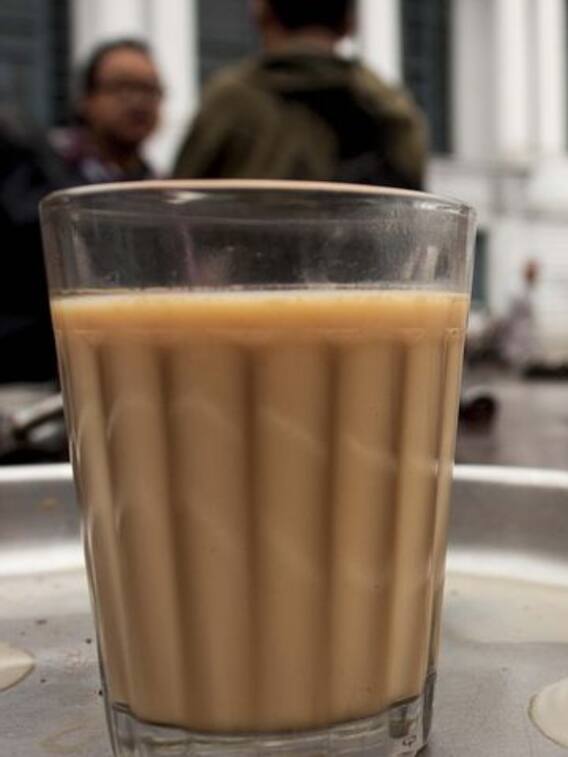 चाय से पहले पानी पीना क्यों है जरूरी?