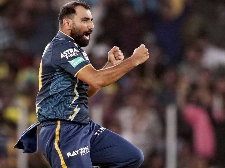 IPL 2023 Gujarat Titans fast bowler Mohammed Shami powerplay king took most 12 wickets in season so far मोहम्मद सिराज नहीं, शमी हैं IPL 2023 में 'पॉवरप्ले किंग', गेंदबाज़ के आंकड़े देख चौंक जाएंगे आप