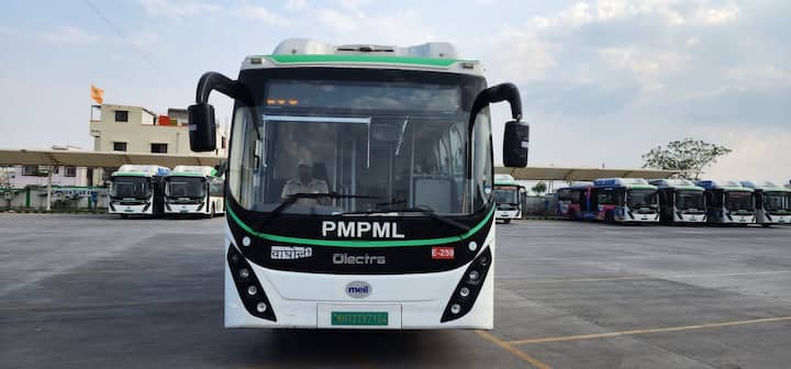 यापूर्वी तिकीटाच्या किमतींमुळे या सेवेला लोकांकडून चांगला प्रतिसाद मिळाला नव्हता. सोशल मीडियावर प्रवाशांकडून मिळालेल्या प्रतिक्रियांच्या अनुषंगाने, पीएमपीएमएलने तिकीट दर कमी करण्याचा निर्णय घेतला आहे. पीएमपीएमएलचे अध्यक्ष आणि व्यवस्थापकीय संचालक यांनी ही घोषणा केली.