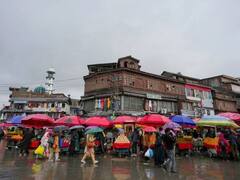 बर्फबारी-ओले और बारिश... दिल्ली-NCR समेत देशभर में कहां कैसा मौसम, पढ़ें नया अपडेट