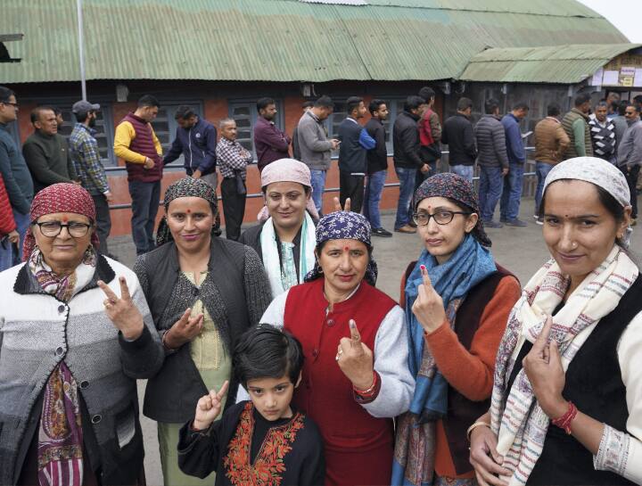 गौरतलब है कि नगर निगम शिमला चुनाव में 50 फीसद सीटें महिलाओं के लिए आरक्षित थीं.