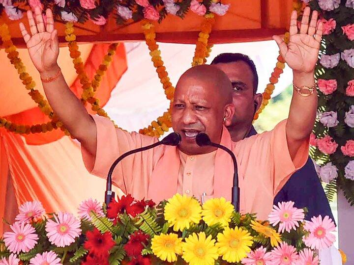UP Nagar Nikay Chunav 2023 Yogi Adityanath statement on Mukhtar Ansari UP Nikay Chunav 2023: माफिया मुख्तार अंसारी के गढ़ में गरजे सीएम योगी, चेतावनी देते हुए कहा- 'अब सांस लेने के लिए...'