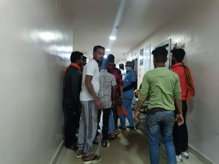 Dhanbad News: धनबाद में गैंगस्टर फहीम खान के बेटे पर अज्ञात बदमाशों ने किया हमला, हालत गंभीर Jharkhand Gangster Faheem Khan son attacked by unknown miscreants in Dhanbad condition critical ANN Dhanbad News: धनबाद में गैंगस्टर फहीम खान के बेटे पर अज्ञात बदमाशों ने किया हमला, हालत गंभीर