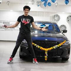 Paras Kalnawat से लेकर Jannat Zubair तक, किसी ने 18 तो किसी ने 19 साल की उम्र में खरीदी लग्जरी गाड़ियां, जानकर होगा नाज!