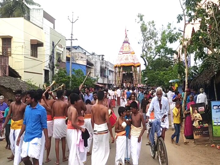 130 ஆண்டுகளுக்கு பின்னர் நடந்த உக்தவேதீஸ்வரர் சுவாமி கோயில் சித்திரை பெருவிழா திருத்தேரோட்டம்