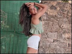 'स्प्लिट्सविला 14' की विनर साउंडस मौफकीर ने 'खतरों के खिलाड़ी 13' के लिए सीखी हिंदी