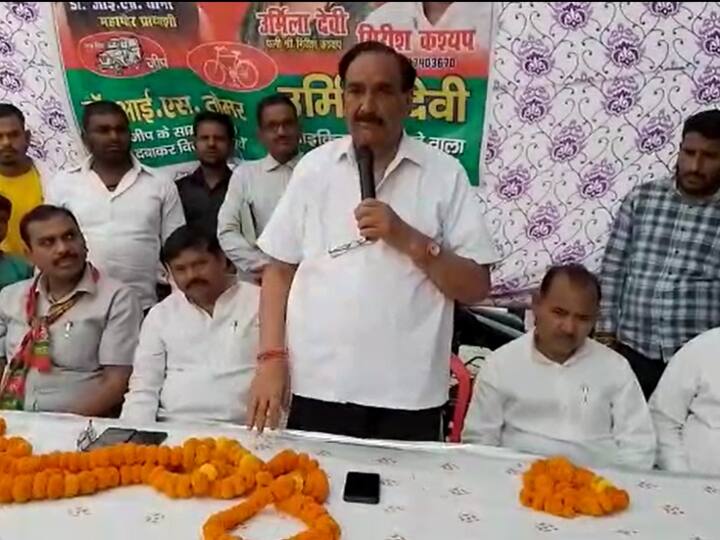 UP Nagar Nikay Chunav 2023 SP hopes MY factor for Independent candidate of bareilly mayor ANN UP Nikay Chunav: बरेली में दिलचस्प हुआ मेयर पद का चुनाव, निर्दलीय प्रत्याशी के लिए सपा ने चला 'MY' का दांव