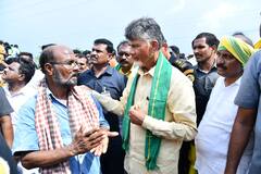 In Pics: భారీ వర్షాలకు నష్టపోయిన రైతులకు చంద్రబాబు పరామర్శ