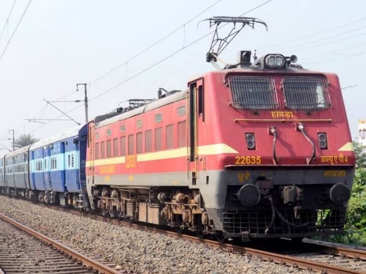 Railway running special train Delhi to Vaishno Devi know route and timing ANN Railway News: दिल्ली से वैष्णो देवी जाने वालों के लिए खुशखबरी! रेलवे चला रहा स्पेशल ट्रेन, जानिए- रूट और टाइमिंग