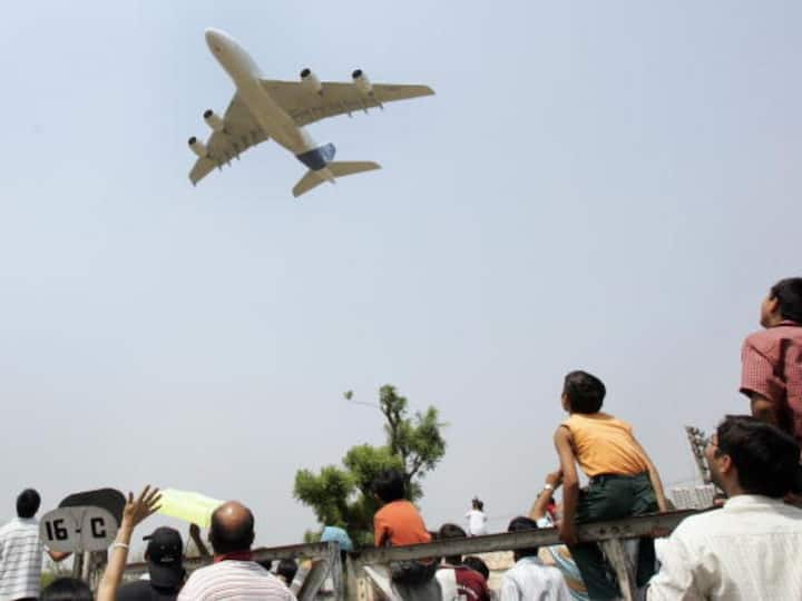 India’s private aviation industry has always been turbulent due to high costs, low profitability, intense competition and lack of scale. Many airlines have failed and collapsed in India, including Vayudoot (1981-1997), ModiLuft (1993-1996), Damania Airways (1993-1997), NEPC Airlines (1993-1997), Jet Airways (1993-2019), Kingfisher Airlines (2005-2012), Air Deccan (2003-2007), and Paramount Airways (2005-2010). (Image Credit: Getty)