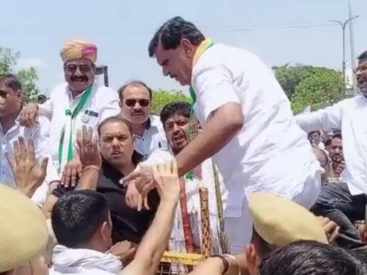 Rajasthan Congress Targets BJP MLA Madan Dilawar Over Controversial Statement Against Mallikarjun Kharge ANN Rajasthan Politics: 'मदन दिलावर की मनसिक स्थिति ठीक नहीं...', मल्लिकार्जुन खरगे पर टिप्पणी के खिलाफ बोले कांग्रेसी