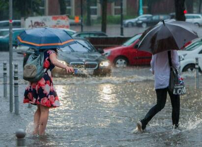 TN Rain alert  heavy rain in Next 5 Days in Tamilnadu TN Rain Alert : அடுத்த 5 நாட்களுக்கு இங்கெல்லாம் மழை இருக்காம்.. உஷார் மக்களே.. வானிலை ஆய்வு மையம் எச்சரிக்கை..!