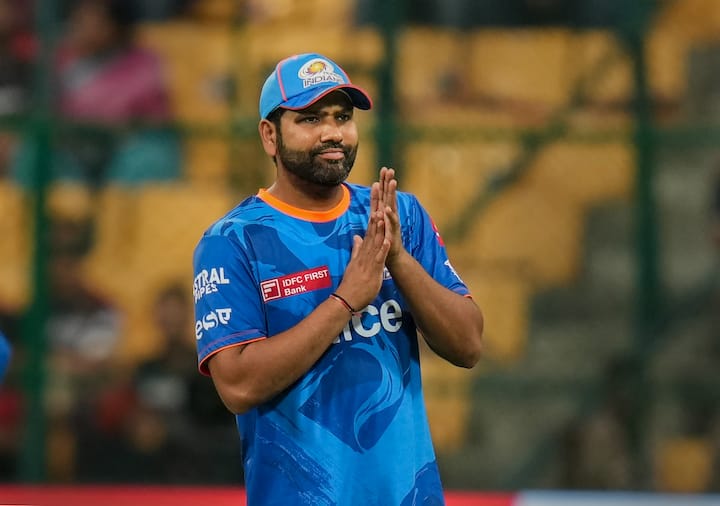 Rohit Sharma IPL Record : आयपीएलमध्ये (Indian Premier League) रोहित शर्माच्या (Rohit Sharma) नावे एक नकोसा विक्रम नोंदवण्यात आला आहेत.