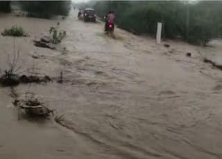 Gujarat Unseasonal Rain: રાજ્યમાં ફરી જામ્યો વરસાદી માહોલ, ધોરાજીની આ નદીમાં ભર ઉનાળે આવ્યું પૂર
