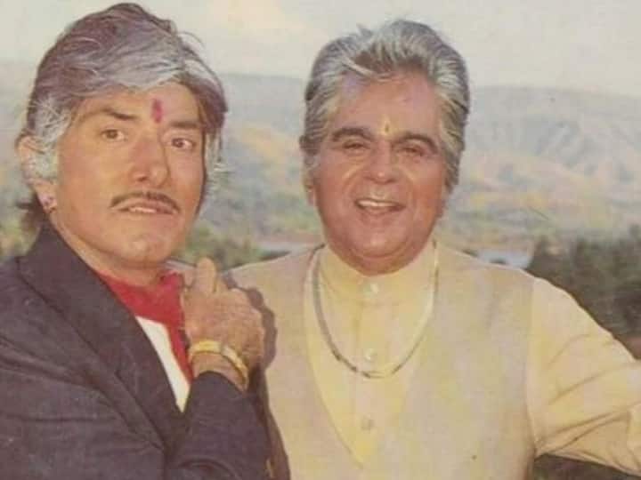 Bollywood Kissa: दिलीप कुमार और राजकुमार का नाम हिंदी सिनेमा के दिग्गज और उम्दा कलाकारों की लिस्ट में शामिल है. लेकिन आपको जानकर हैरानी होगी कि ये दोनों सुपरस्टार कभी एक-दूसरे के कट्टर दुश्मन थे.