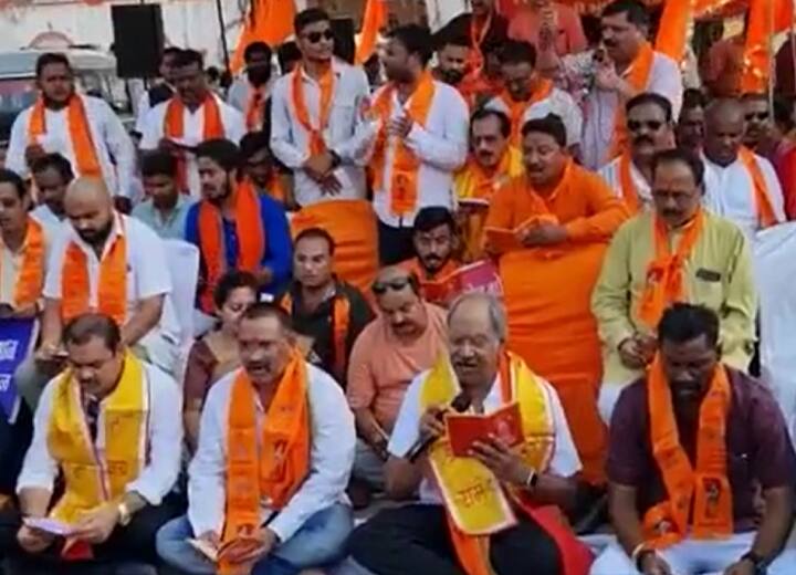 Bajrang Dal Row chhattisgarh Congress leader Sushil Anand Shukla reaction latest news ANN Chhattisgarh: छत्तीसगढ़ में बजरंग दल पर सियासत, BJP ने किया हनुमान चालीसा का पाठ तो कांग्रेस ने कह दी बड़ी बात