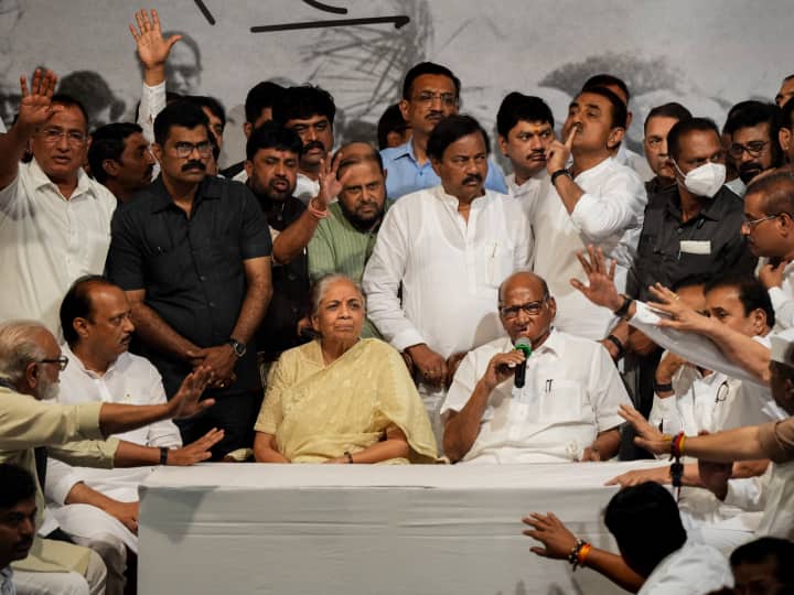 Next NCP President: शरद पवार के परिवार में कौन-कौन हैं अध्यक्ष पद के दावेदार, पहला नाम चौंका देगा NCP Next President Contenders in Sharad Pawars Family Supriya Sule Ajit Pawar Jayant Patil Chhagan Bhujbal Praful Patel Next NCP President: शरद पवार के परिवार में कौन-कौन हैं अध्यक्ष पद के दावेदार, पहला नाम चौंका देगा