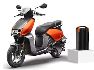 Hero Vida V1 দাম কমাল হিরো, এক চার্জে যায় ১৬৫ কিলোমিটার