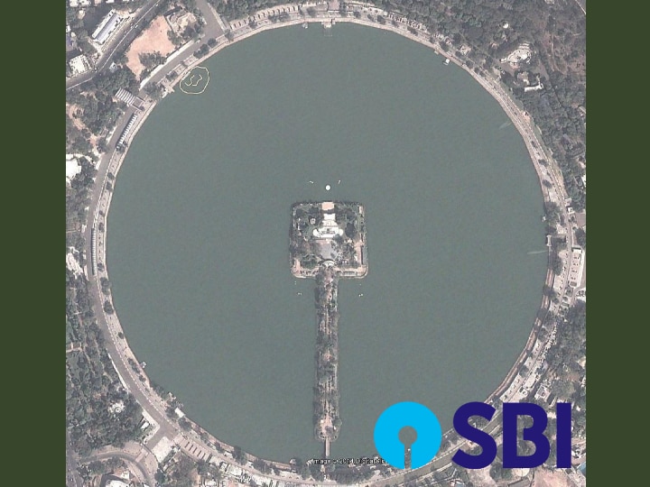 A floating State Bank of India, SBI ATM at Dal Lake Stock Photo - Alamy