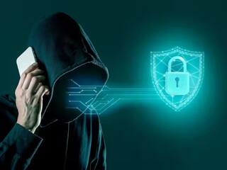 DogeRAT Malware:  सावधान! नव्या व्हारयसचा होऊ शकतो तुमच्या फोनमध्ये शिरकाव, कशी काळजी घ्याल? वाचा सविस्तर