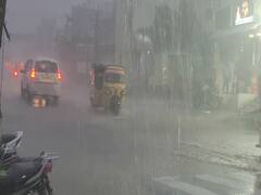 Kanchipuram Rain: இரண்டே மணி நேரம்.. வானத்தை பிளந்து கொட்டித் தீர்த்த கனமழை... தண்ணீரில் மிதக்கும் காஞ்சிபுரம்..!