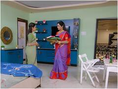 కోడలి హోదాలో భోగాలు అనుభవించమన్న అపర్ణ- అత్తకి ఫ్యూజులు ఎగిరిపోయే షాకిచ్చిన కావ్య