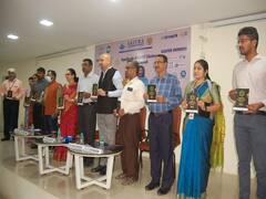 Thanjavur: 10 புதிய தயாரிப்புகள்... சாஸ்த்ரா பல்கலைக்கழகத்தில் நடந்த கிளஸ்டர் மாநாட்டில் அறிமுகம்..!