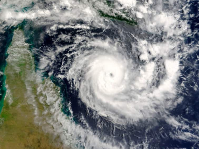 Weather Update Cyclonic Circulation Formed Over Southeast Bay Of Bengal Says India Meteorological Department MET IMD Weather Update: Cyclonic Circulation Formed Over Southeast Bay Of Bengal, Says IMD