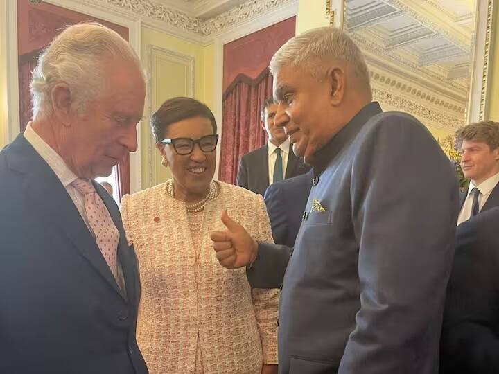 भारत की तरफ से इस आयोजन में शामिल होने के लिए उपराष्ट्रपति जगदीप धनखड़ ब्रिटेन पहुंचे है. खास मेहमानों के अलावा ब्रिटेन और दुनियाभर से कई आम लोग भी लंदन पहुंच रहे हैं.