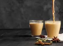 ਕੀ ਚਾਹ ਪੀਣ ਤੋਂ ਪਹਿਲਾਂ ਪਾਣੀ ਪੀਣਾ ਸਹੀ ਹੈ? ਜਾਣੋ ਇਸ ਬਾਰੇ ਕੀ ਕਹਿੰਦੇ ਮਾਹਰ