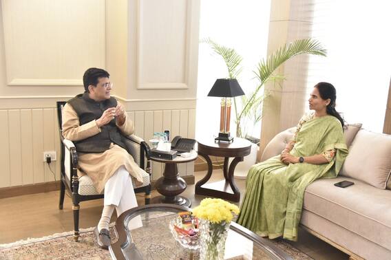 onion : कांदा उत्पादक संकटात, राज्यमंत्री भारती पवारांचा शेतकऱ्यांसाठी पुढाकार