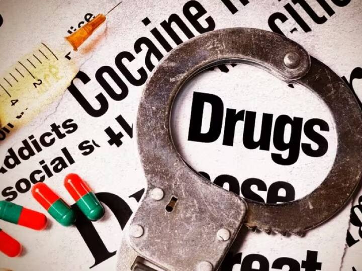Hyderabad SOT Police Arrested Five Members Due to Supplied Crores of Rupees Valued Cocaine Hyderabad: సైబరాబాద్ లో డ్రగ్స్ రవాణా చేస్తున్న ముఠా గుట్టురట్టు - కోట్ల రూపాయల కొకైన్ సీజ్ 