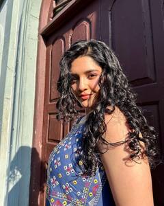 Ritika Sing Photos: టాలీవుడ్ లో నిలదొక్కుకోలేకపోయిన బాక్సింగ్ బ్యూటీ