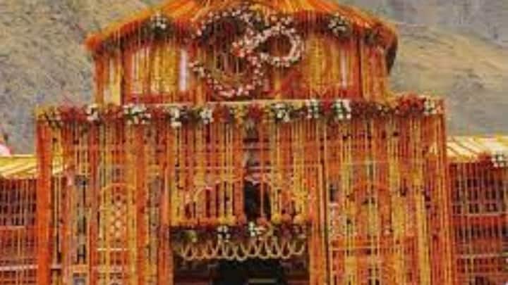 ৬ মে,উত্তরাখণ্ডের জোশীমঠের কাছে ভয়ঙ্কর ধস। যার জেরে ১৩ ঘণ্টা বন্ধ রইল বদ্রীনাথ যাওয়ার রাস্তা। আটকে পড়েন হাজারো তীর্থযাত্রী। জোশীমঠের কাছে এনটিপিসির জলবিদ্যুৎ প্রকল্পের টানেল নির্মাণের কাজ চলছিল।