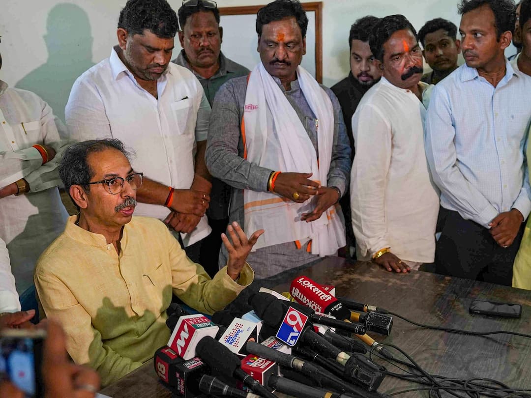 Uddhav Thackeray Visits Barsu Refinery Site In Maharashtra Ratnagiri Conducts Press Conference As I Came, 'Suparibaaz' Should Also Come And Explain Project: Uddhav Visits Barsu Refinery Site