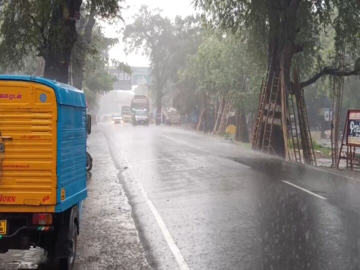 Rain: காஞ்சிபுரத்தில் இரண்டாவது நாளாக துவங்கியது மழை...ஜிலுஜிலு காஞ்சி..!