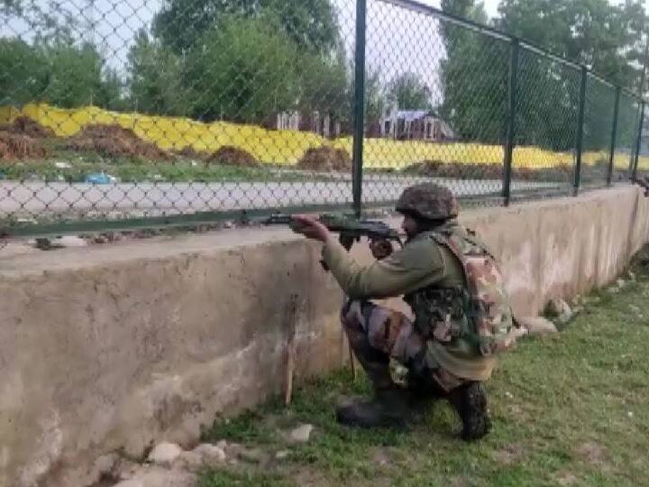 Rajouri Encounter between security forces and terrorists continues in Jammu and Kashmir Rajouri Encounter: राजौरी के बाद बारामूला में भी मुठभेड़, एक आतंकवादी ढेर, कल ब्लास्ट में शहीद हुए थे पांच जवान