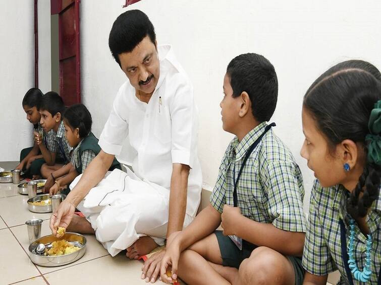 Morning breakfast scheme Dravidian movement boon to the world has it created any impact #2YrsofDravidianModel : உலகுக்கு திராவிட இயக்கம் அளித்த பரிசு காலை உணவு திட்டம்... தாக்கத்தை ஏற்படுத்தியதா?