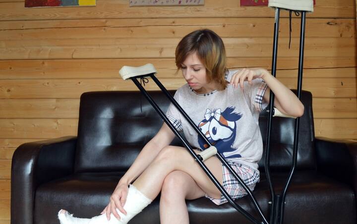 ग्वार की फलियों में कैल्शियम काफी मात्रा में पाई जाती हैं जो हड्डियों को मजबूत बनाने में मदद करता है.