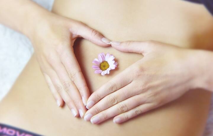 ये पाचन को भी बढ़ावा देता है. मल त्यागने में आसानी करता है. पेट से टॉक्सिक पदार्थों को बाहर निकालने में मदद करता है. अपच जैसी समस्याओं को रोकते हैं.