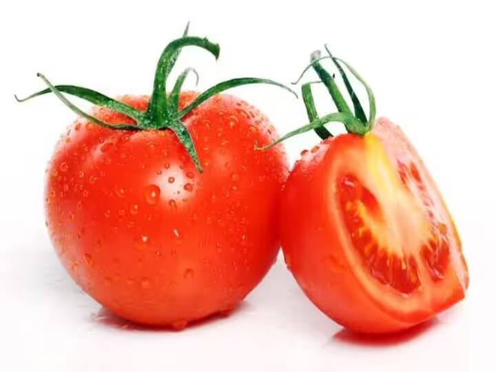 url- unlimited eating tomato side effect  on your health lifesyle news health tips marathi Side Effects Of Eating Tomato : टोमॅटो प्रमाणाबाहेर खाताय? तर वेळीच सावध व्हा! अन्यथा तुमच्या आरोग्याचं होऊ शकतं नुकसान